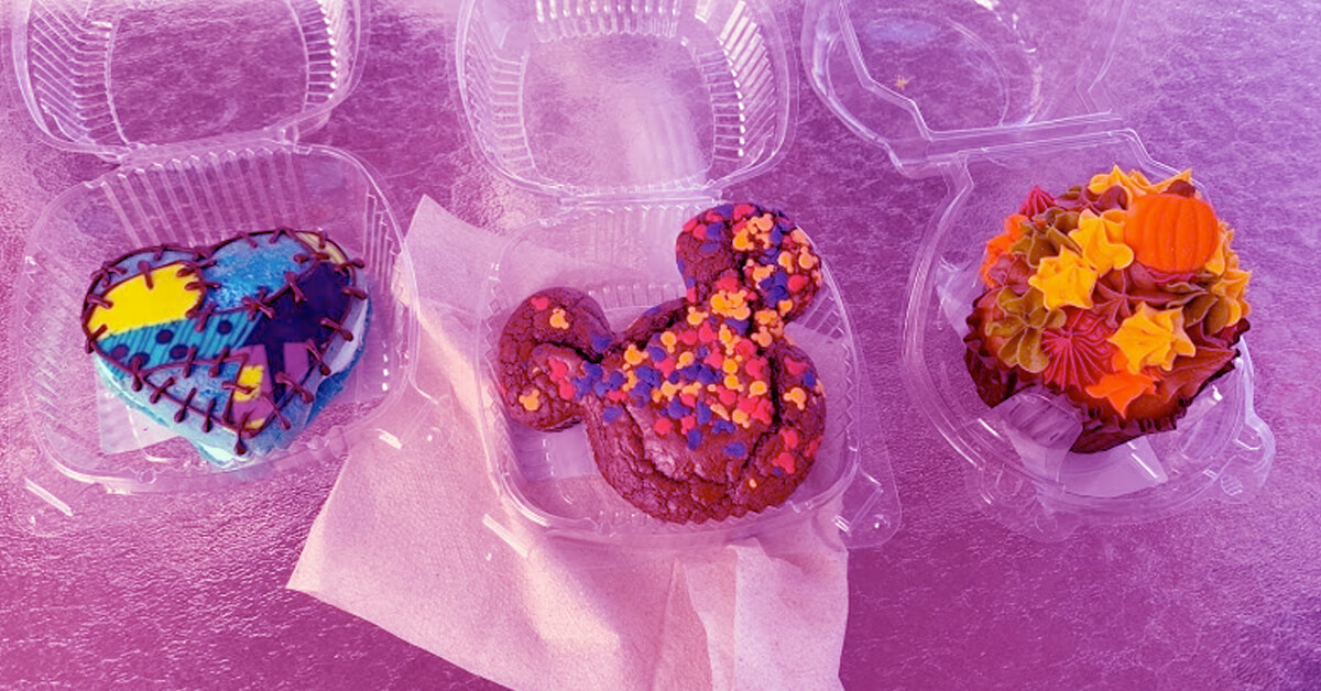 Walt Disney World Cupcake Crawl: Review of Disney Worlds Best Cupcakes